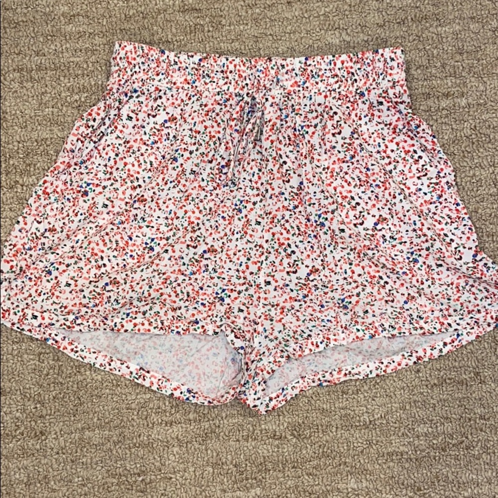 Zoa New York Patterned Drawstring Shorts!!! - image 1